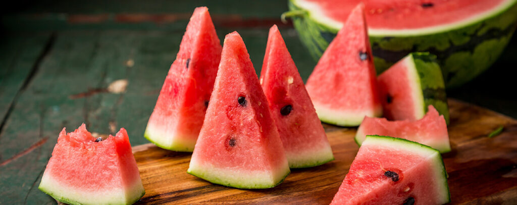 Is it good to eat watermelon in summer?