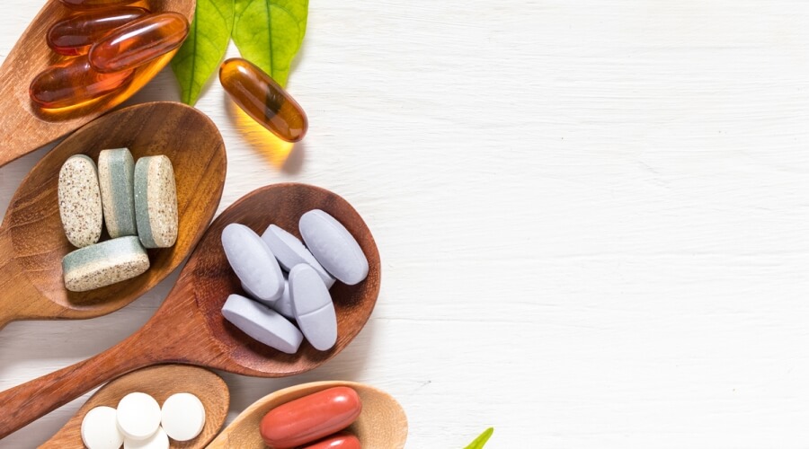 يسرّع التئام الجروح ويقوّي المناعة: فوائد تناول فيتامينَي C وD معًا